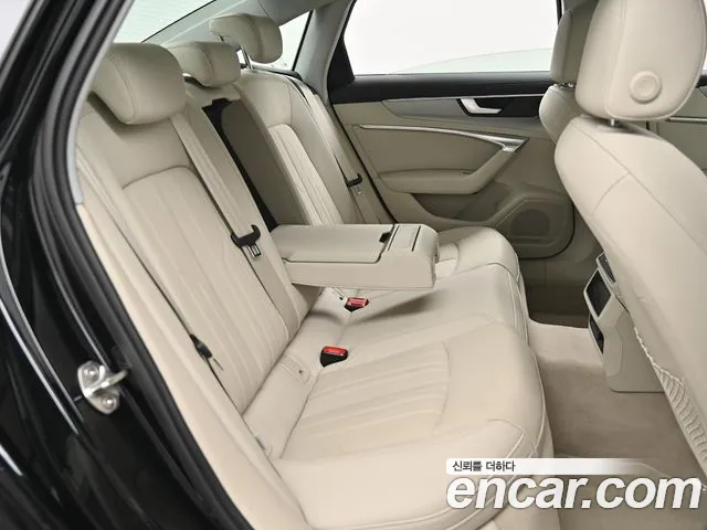 Audi A6 C8 — Фото автомобиля 12