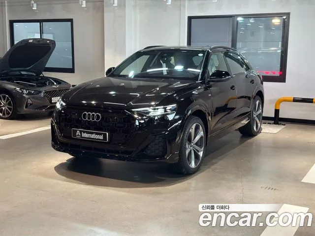 Audi Q8 4M — Фото автомобиля 2