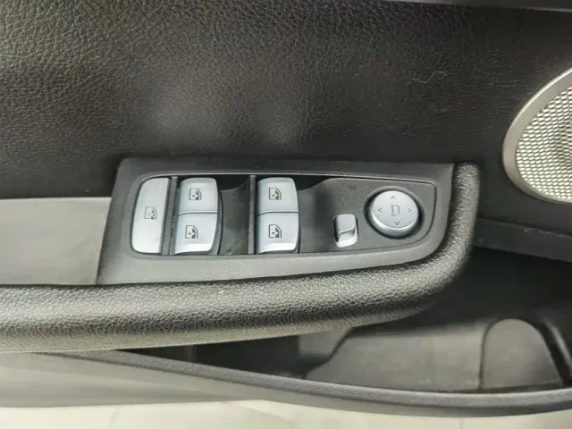 BMW 1 Series — Фото автомобиля 9