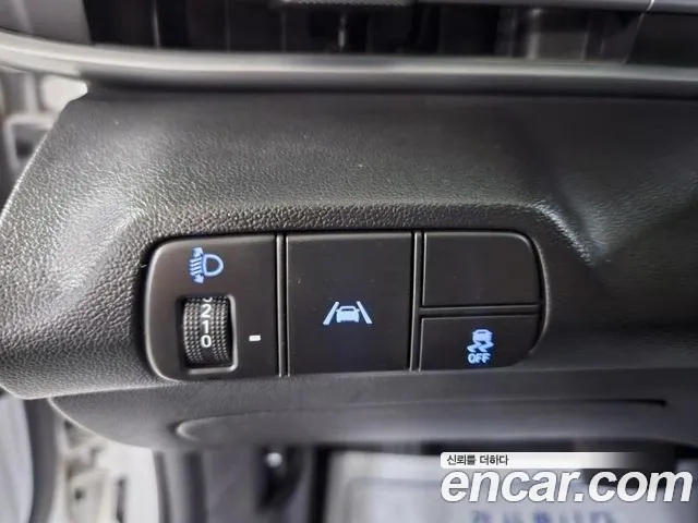 Hyundai Avante — Фото автомобиля 15