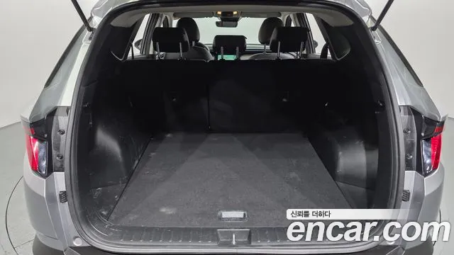 Hyundai Tucson Tucson (NX4) Дизель 2.0 4WD — Фото автомобиля 26