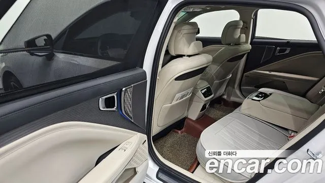 Kia K8 The New K8 2.5 Бензин 2WD — Фото автомобиля 23