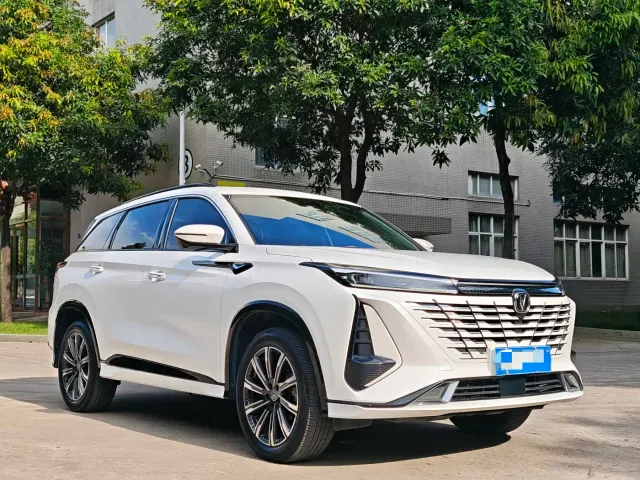 Changan CS75 Plus — Фото автомобиля 5