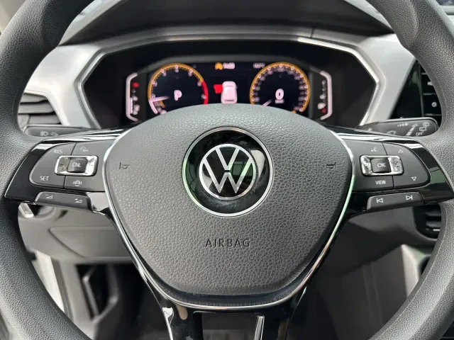 Volkswagen T-Cross — Фото автомобиля 12