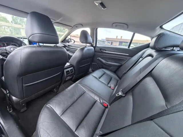 Nissan Teana — Фото автомобиля 8