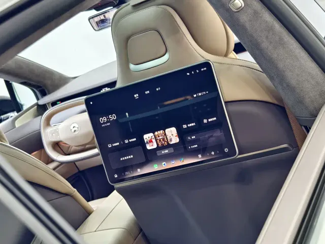 Nio ET9 — Фото автомобиля 11