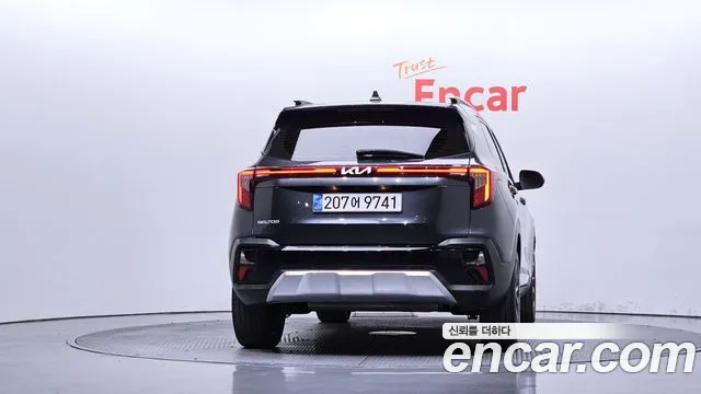 Kia Seltos — Фото автомобиля 4