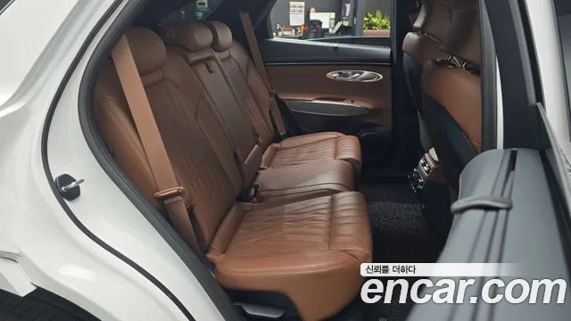Genesis GV70 2.5T Бензин AWD — Фото автомобиля 25