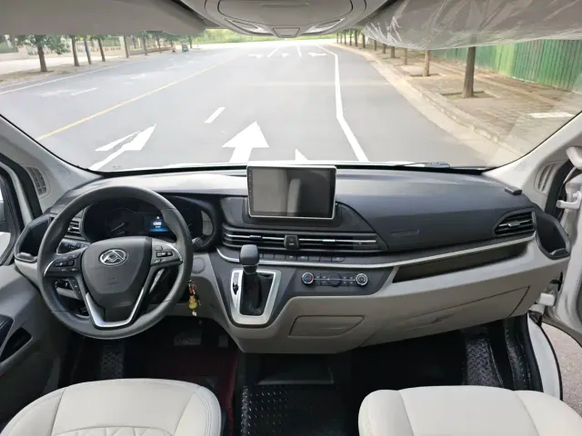 Maxus SAIC Maxus MAXUS V90 RV — Фото автомобиля 23