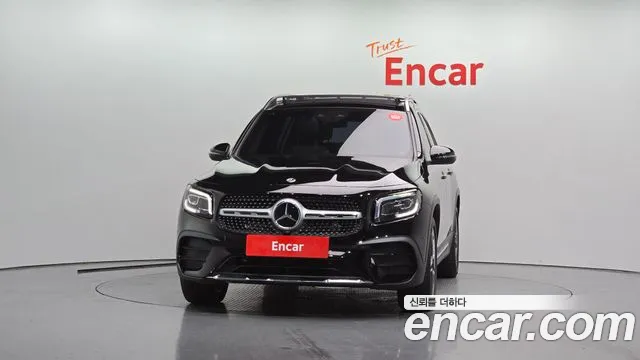 Mercedes-Benz GLB-Class — Фото автомобиля 3