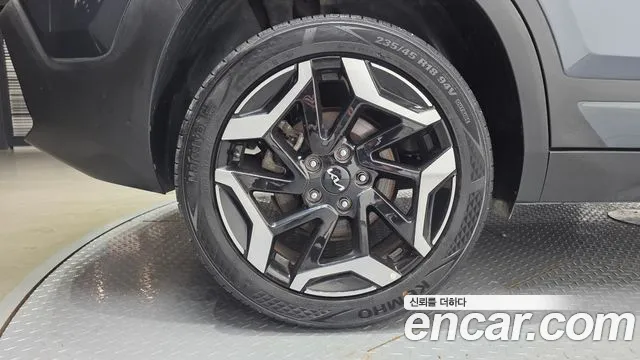 Kia Seltos Бензин 1.6 турбо 2WD — Фото автомобиля 5