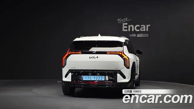 Kia EV3 — Фото автомобиля 4