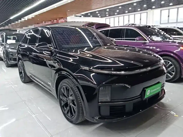 Li Auto L7 — Фото автомобиля 3