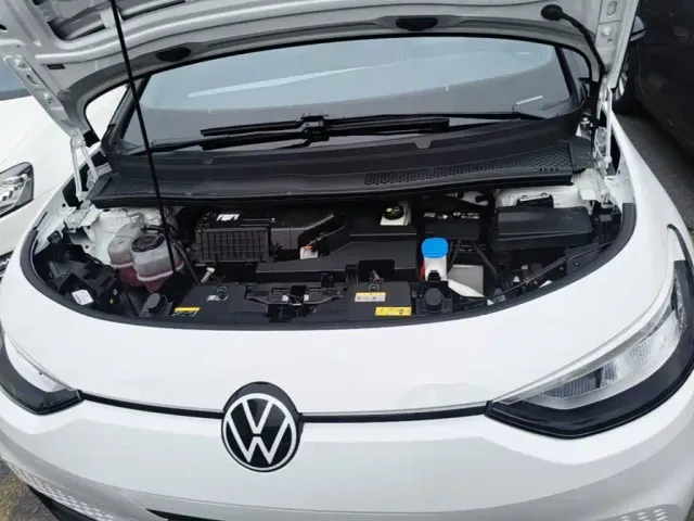 Volkswagen ID.3 — Фото автомобиля 19