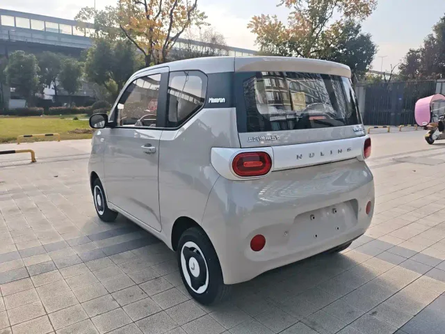 Wuling Hongguang Mini EV — Фото автомобиля 7