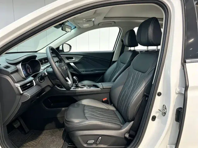 Chery Arrizo 8 — Фото автомобиля 4