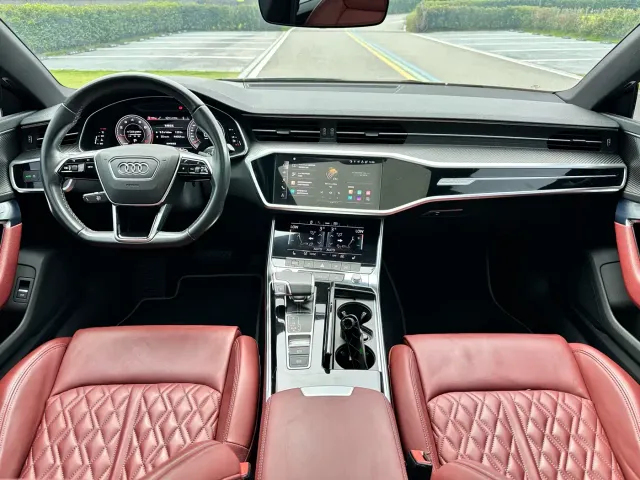 Audi A7L — Фото автомобиля 15
