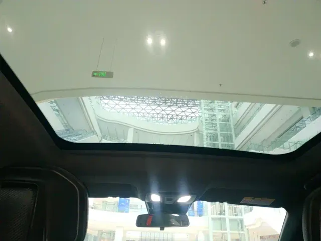 Changan UNI-V — Фото автомобиля 17