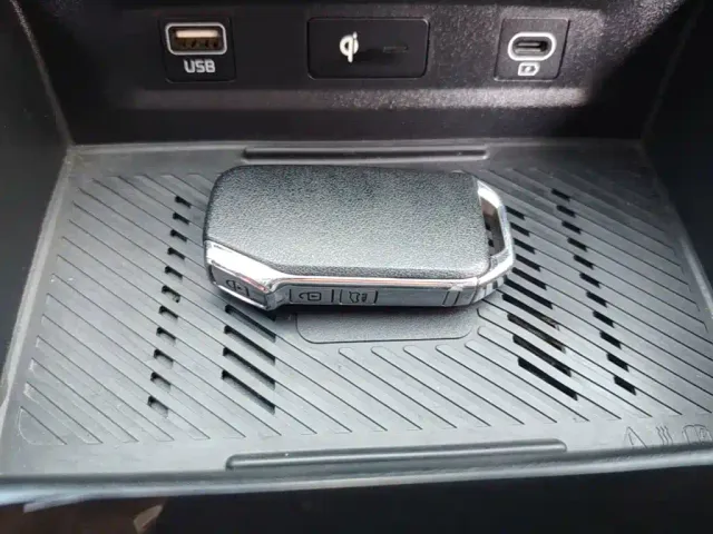Kia Sportage — Фото автомобиля 8