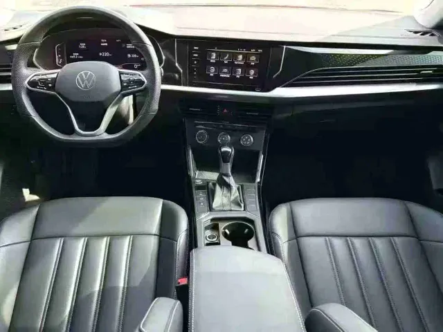Volkswagen Passat — Фото автомобиля 6