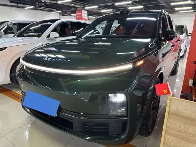 Фотография автомобиля — Li Auto L9