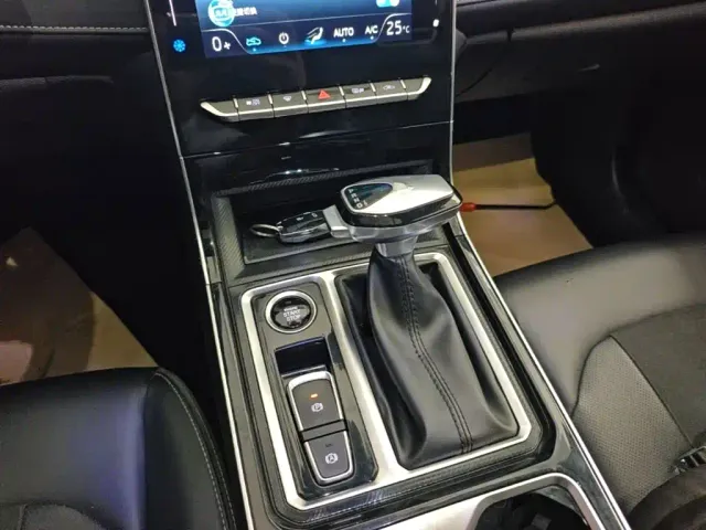 JAC Motors A5 PLUS — Фото автомобиля 13