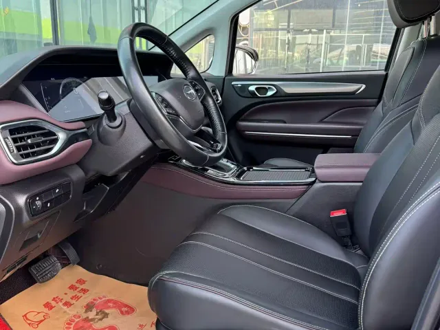 GAC Trumpchi M6 — Фото автомобиля 7