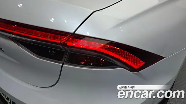 Hyundai Grandeur Grandeur (New) — Фото автомобиля 8