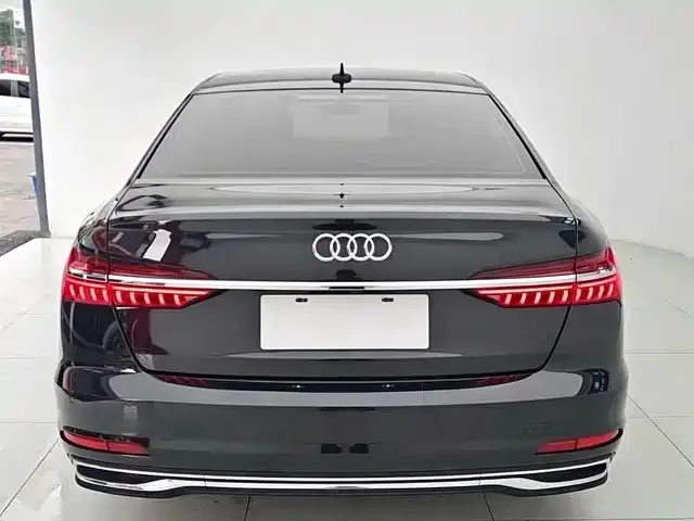 Audi A6L — Фото автомобиля 5
