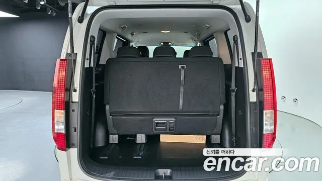 Hyundai Staria Staria Tourer 11 мест — Фото автомобиля 20