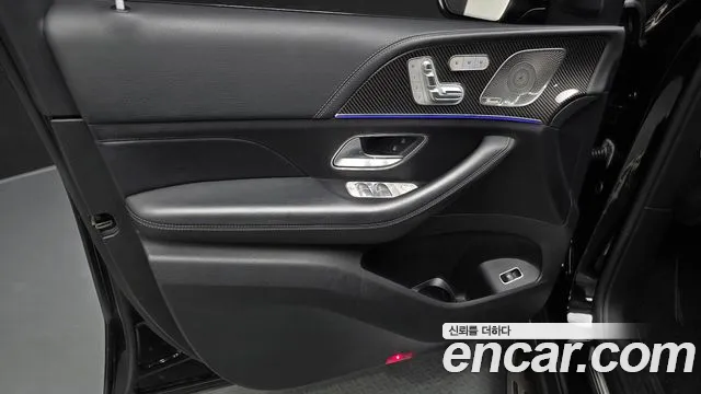 Mercedes-Benz GLE-Class — Фото автомобиля 13