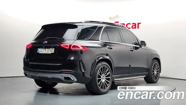 Mercedes-Benz GLE-Class — Фото автомобиля 2
