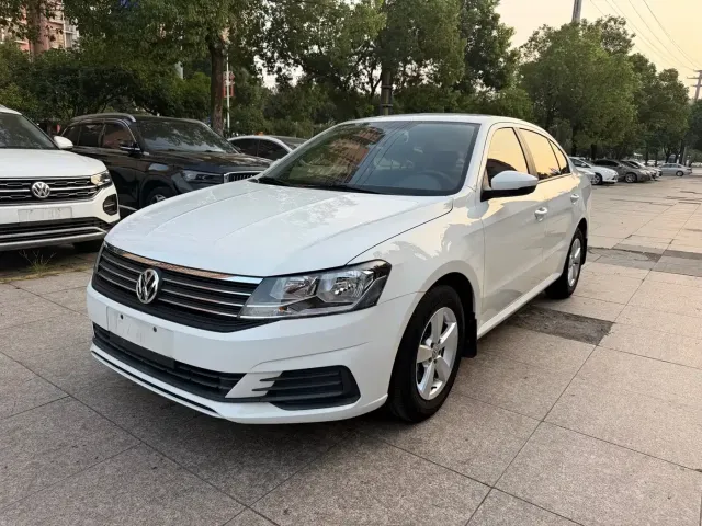 Фотография автомобиля — Volkswagen Lavida