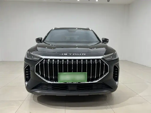 Jetour X70 Plus — Фото автомобиля 3