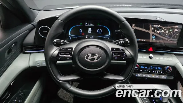 Hyundai Avante CN7 — Фото автомобиля 13