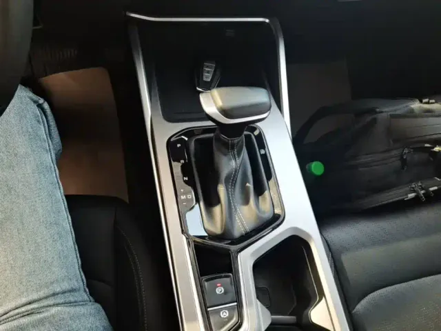 Geely Emgrand — Фото автомобиля 13