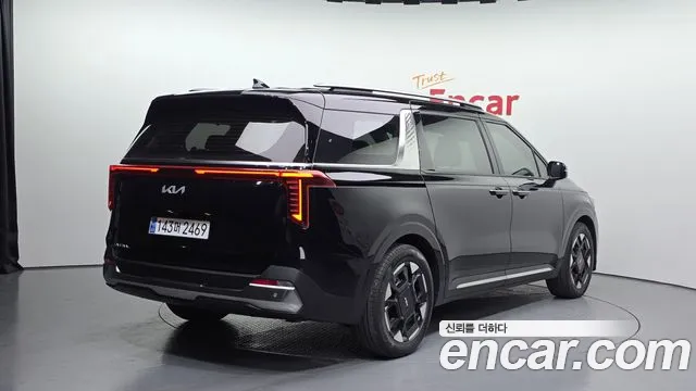 Kia Canival Новый Carnival 4 поколение Бензин 9 мест Noblesse — Фото автомобиля 2