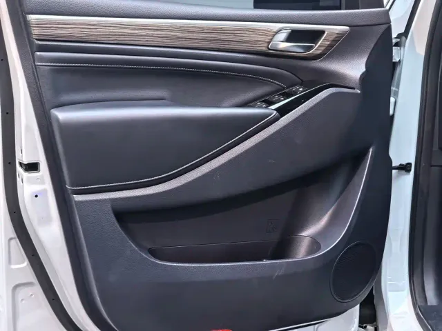 GAC Trumpchi M8 — Фото автомобиля 8