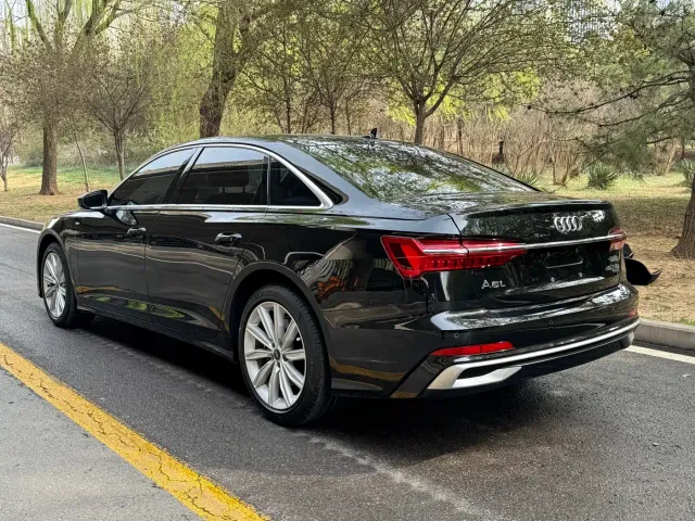 Audi A6L — Фото автомобиля 6