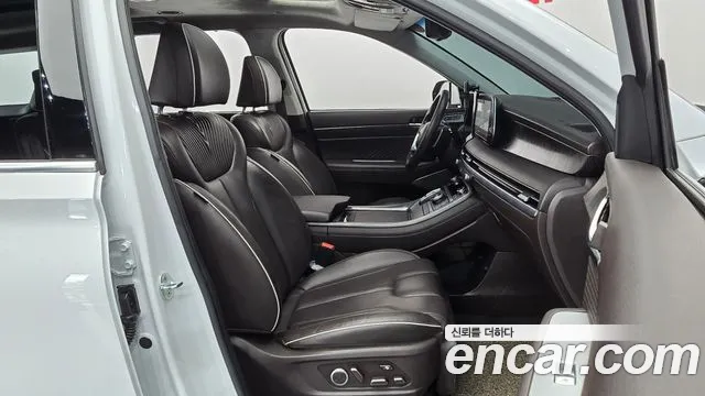 Hyundai Palisade The New Palisade Бензин 3.8 4WD — Фото автомобиля 12