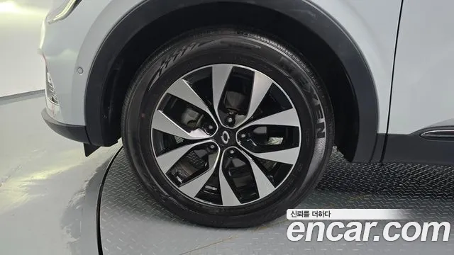 Renault Korea XM3 — Фото автомобиля 5