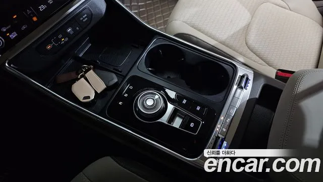 Kia Carnival 4th Gen — Фото автомобиля 12