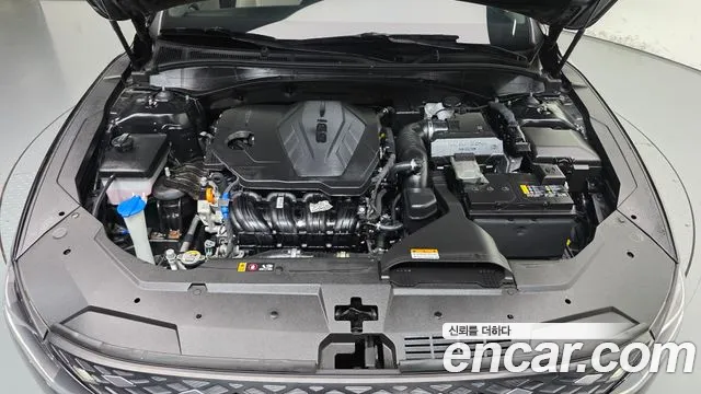 Hyundai Grandeur New — Фото автомобиля 9