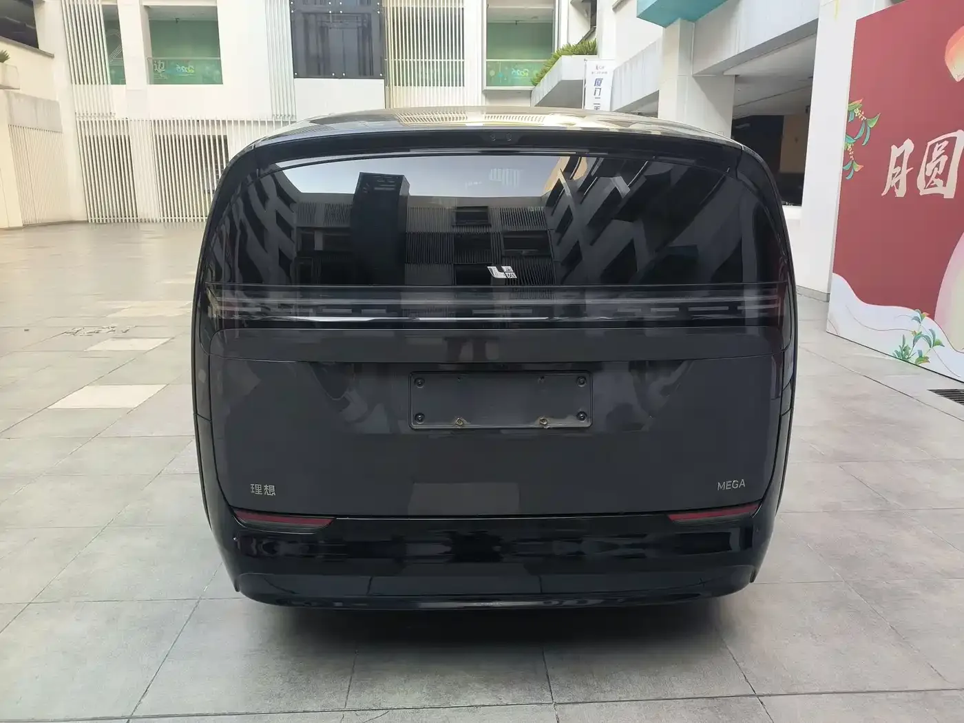 Li Auto Li Auto MEGA 2024 Ultra — Фото автомобиля 8