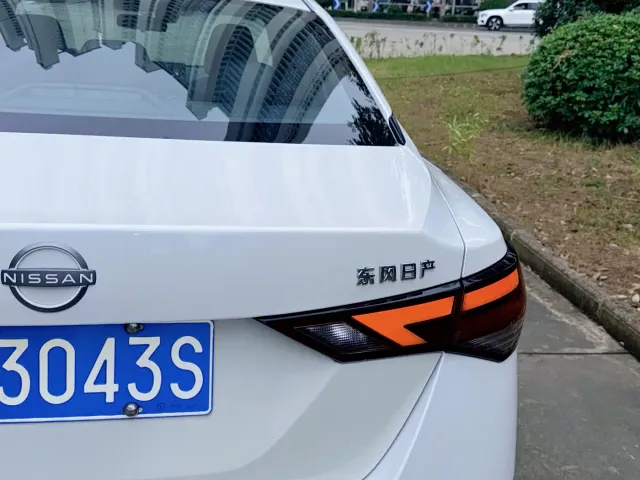 Nissan Sylphy — Фото автомобиля 7
