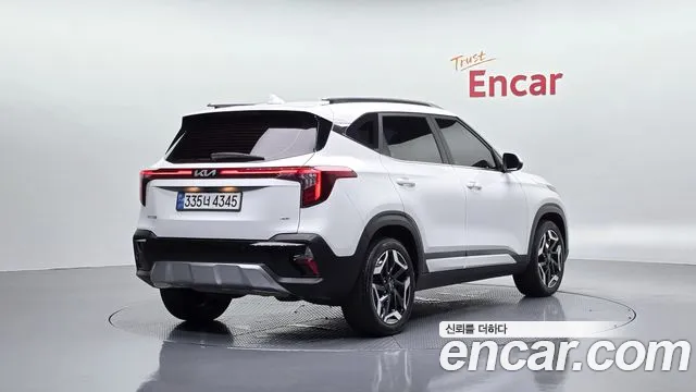 Kia Seltos — Фото автомобиля 2