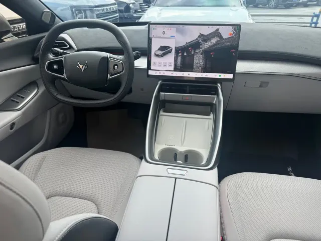 Arcfox Alpha S5 — Фото автомобиля 3