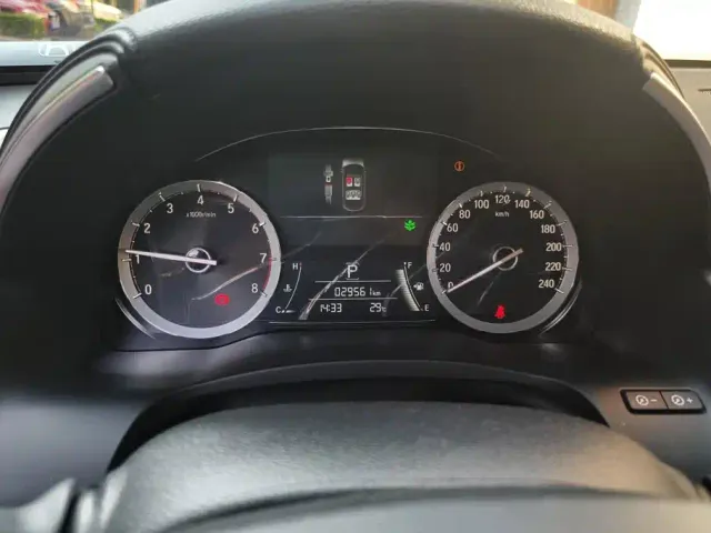 Honda UR-V — Фото автомобиля 14