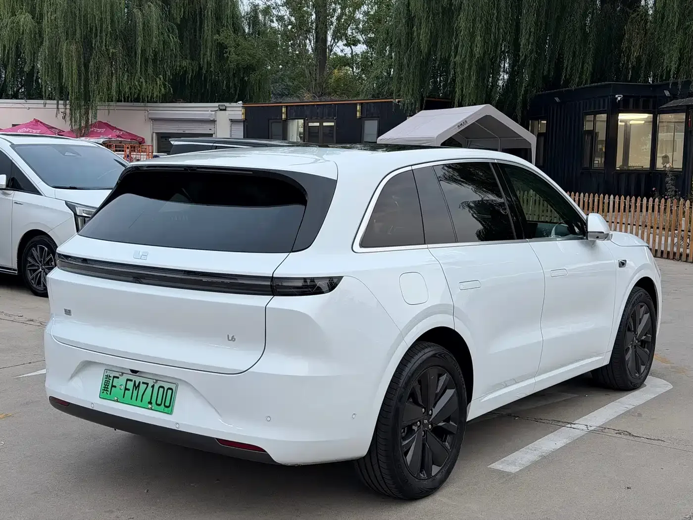 Li Auto Li Auto L6 2025 Max Smart Renewal Edition — Фото автомобиля 4