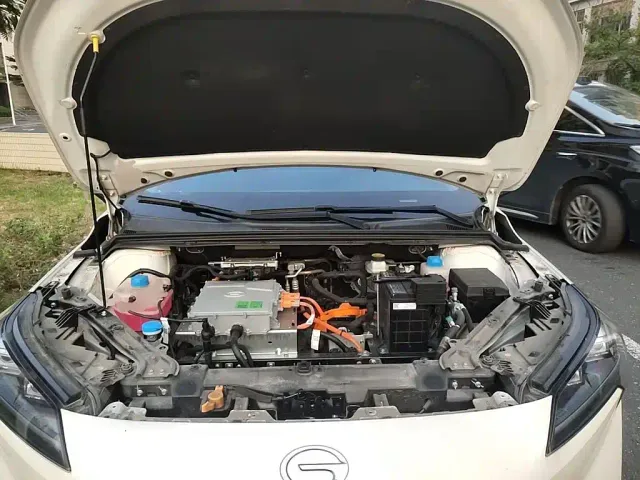 GAC Aion S Plus — Фото автомобиля 10